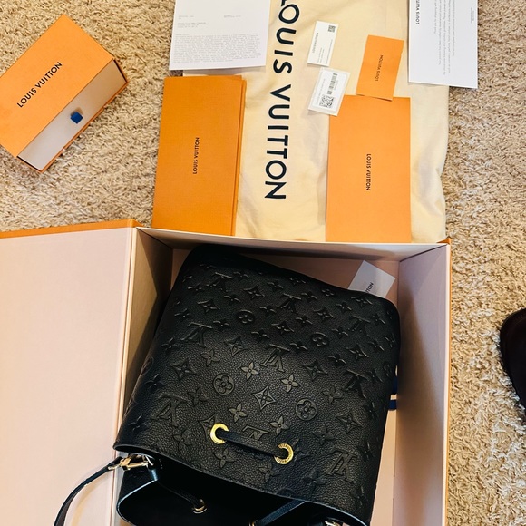 SOLD!!! SOLD!!!  LOUIS VUITTON NEONOE EMPREINTE LEATHER AUTHENTIC - Picture 6 of 13